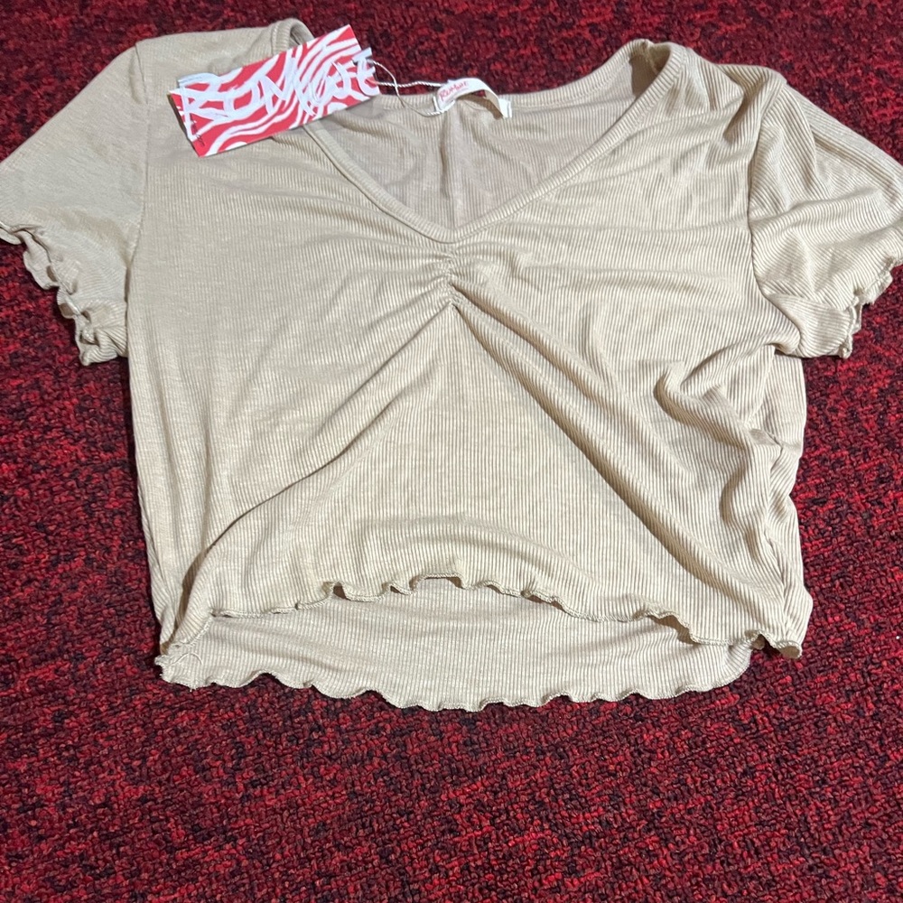 Cute crop top